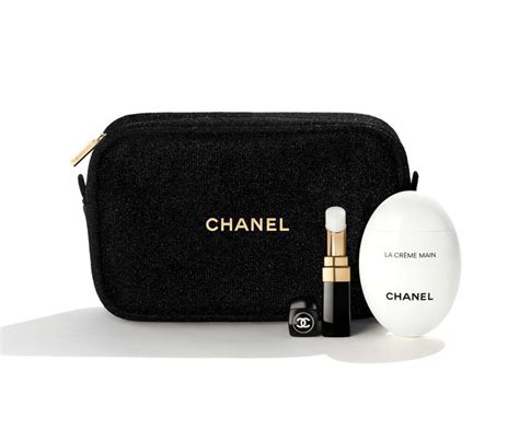 chanel moisture must-haves gift set|chanel moisturizer price.